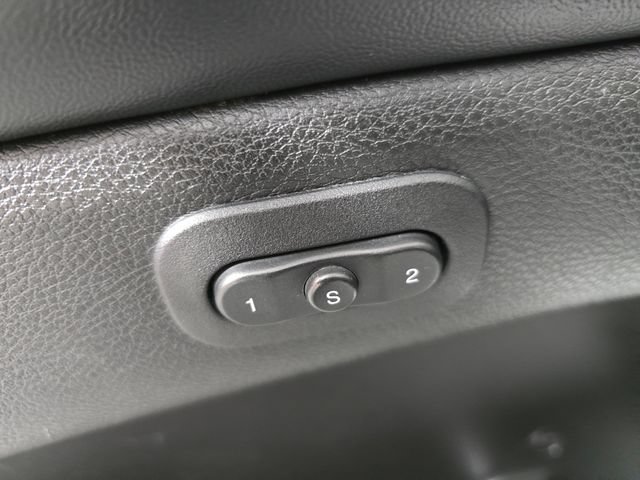 Used 2019 Jeep Grand Cherokee Limited X RWD image 25