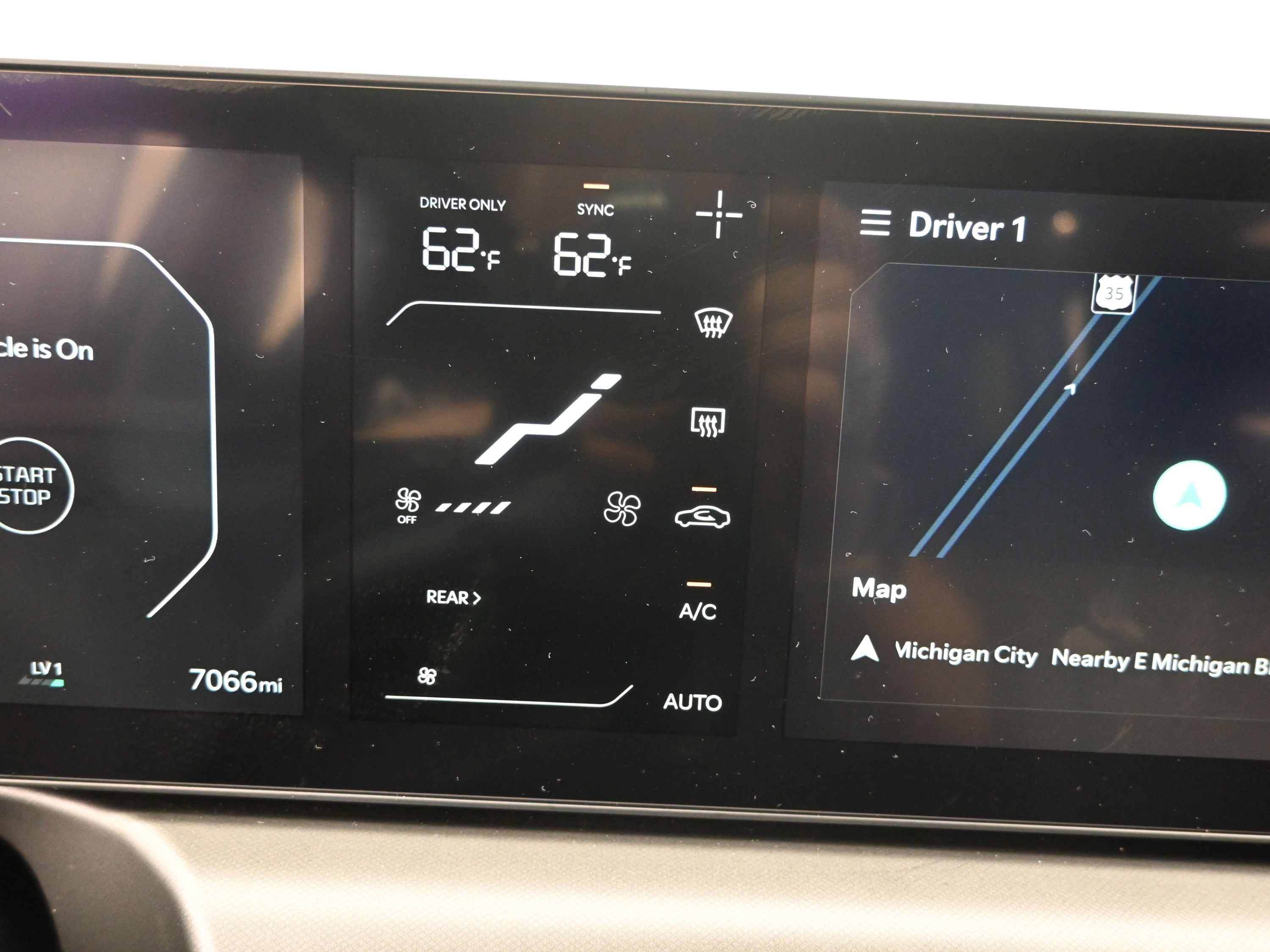 Used 2024 Kia EV9 Light image 24