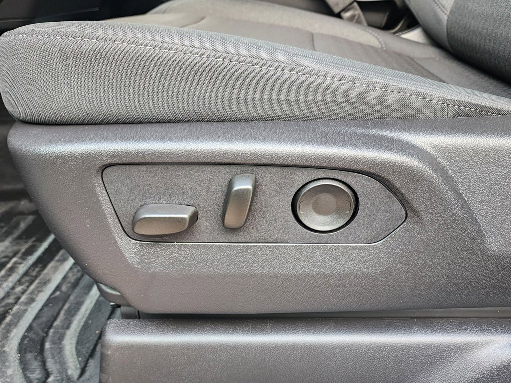 New 2026 GMC Sierra 3500 Pro w/ Convenience Package image 19