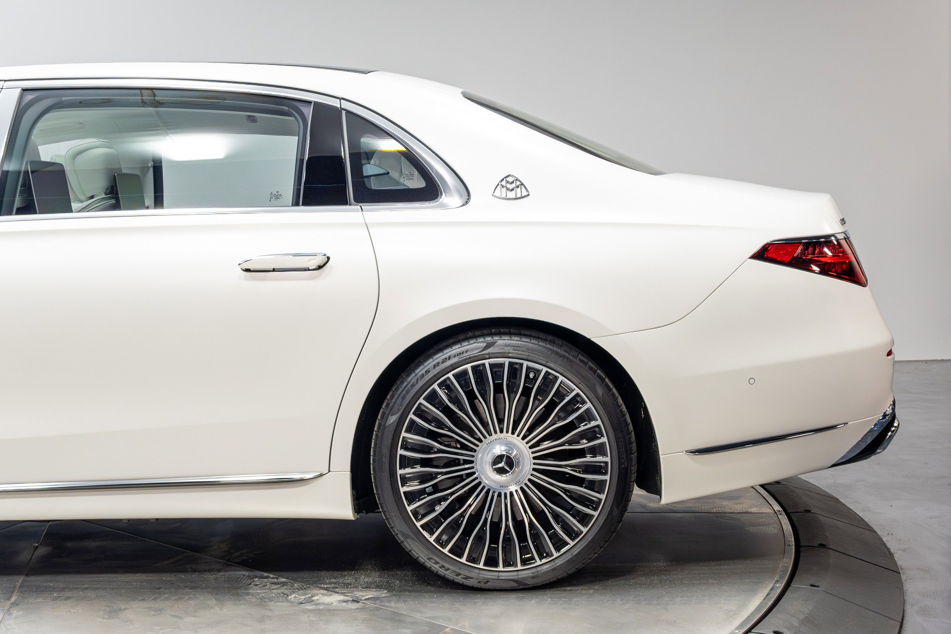 Used 2023 Mercedes-Benz Maybach S 680 4MATIC image 54