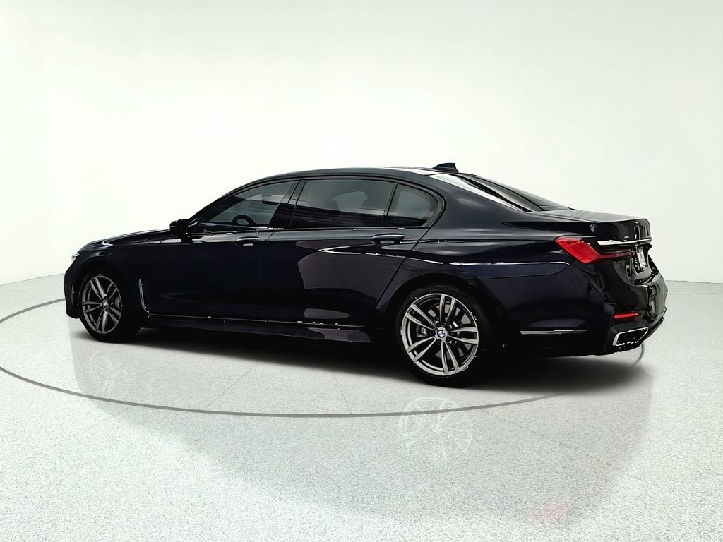 Used 2020 BMW 750i xDrive w/ Executive Package AWD/4WD image 5