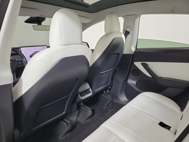 Used 2022 Tesla Model Y Performance AWD/4WD image 10