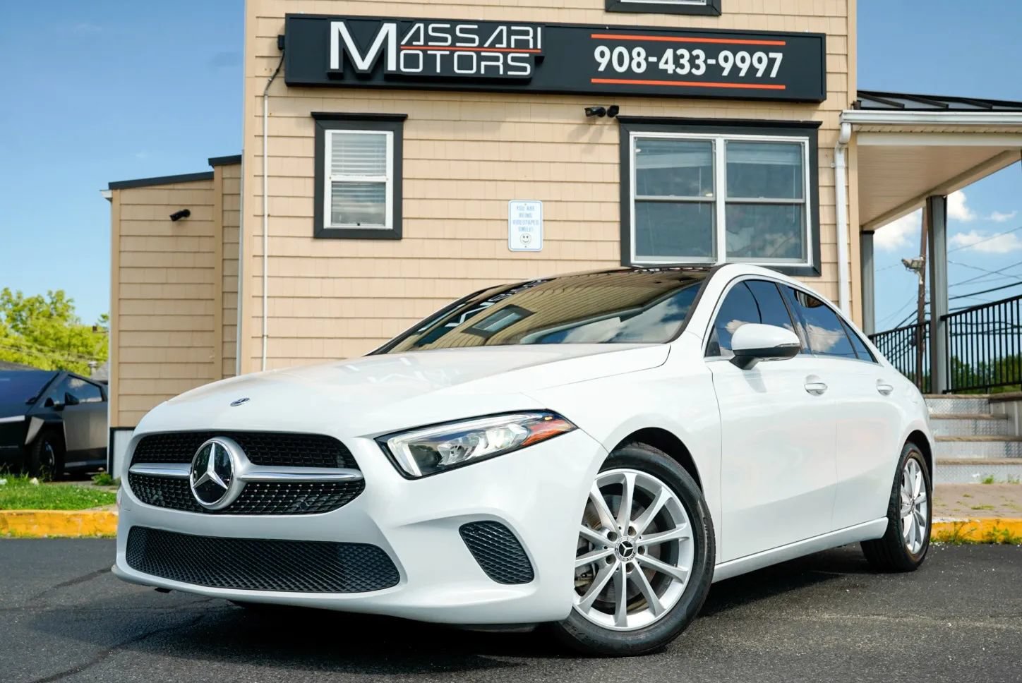 Used 2020 Mercedes-Benz A 220 image 1