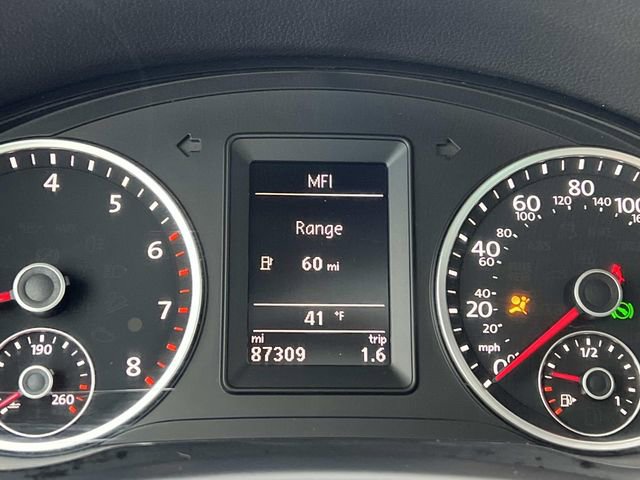 Used 2017 Volkswagen Tiguan Wolfsburg Edition image 19