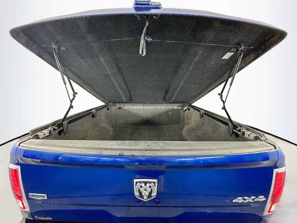 Used 2015 RAM 3500 Laramie AWD/4WD image 38