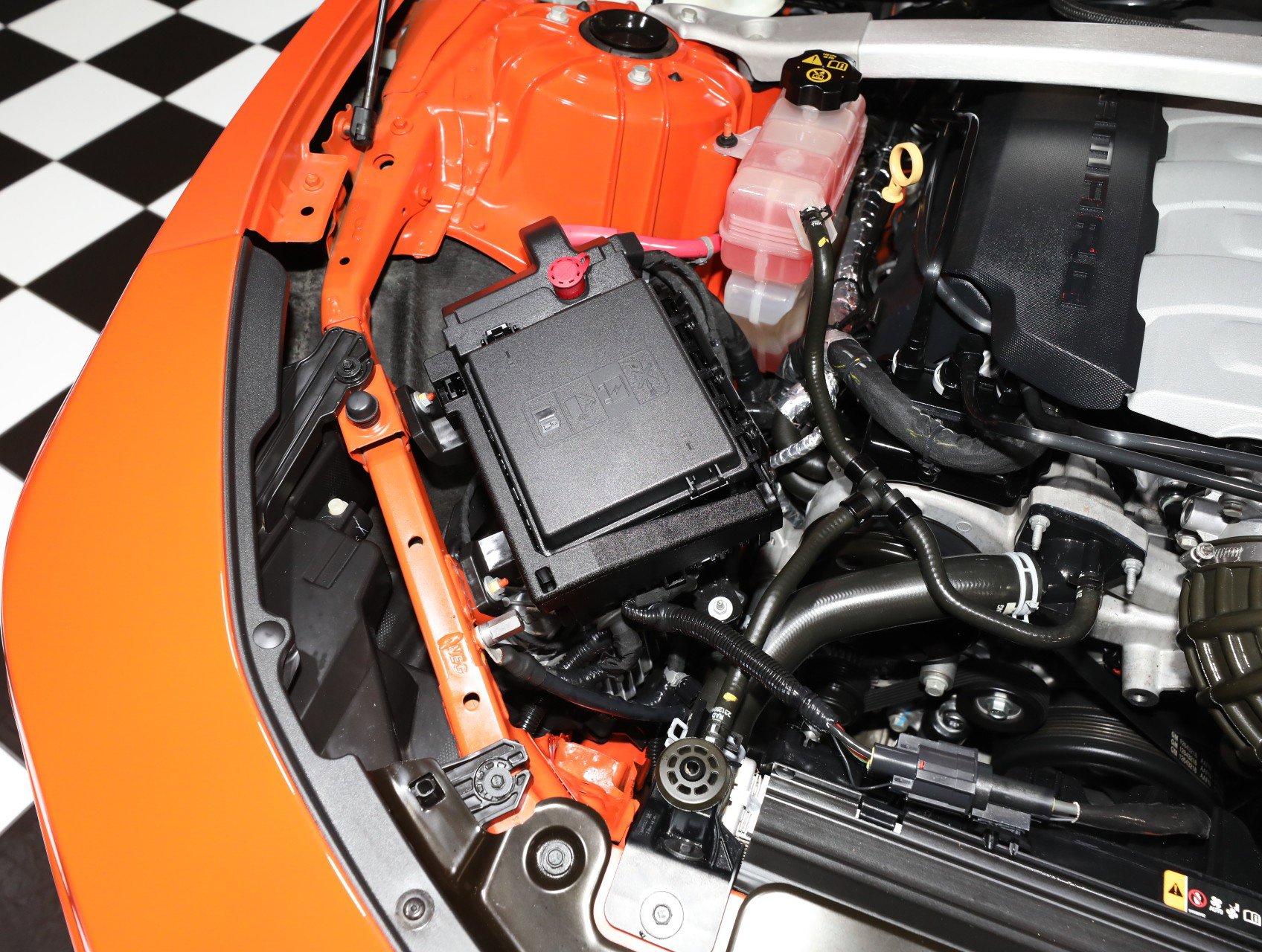 Used 2020 Chevrolet Camaro SS RWD image 84