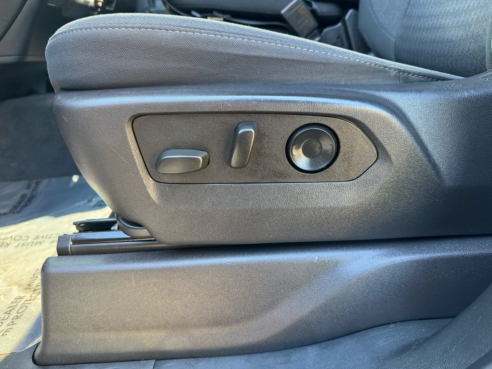 Used 2024 Chevrolet Silverado 2500 Custom w/ Custom Convenience Package AWD/4WD image 19