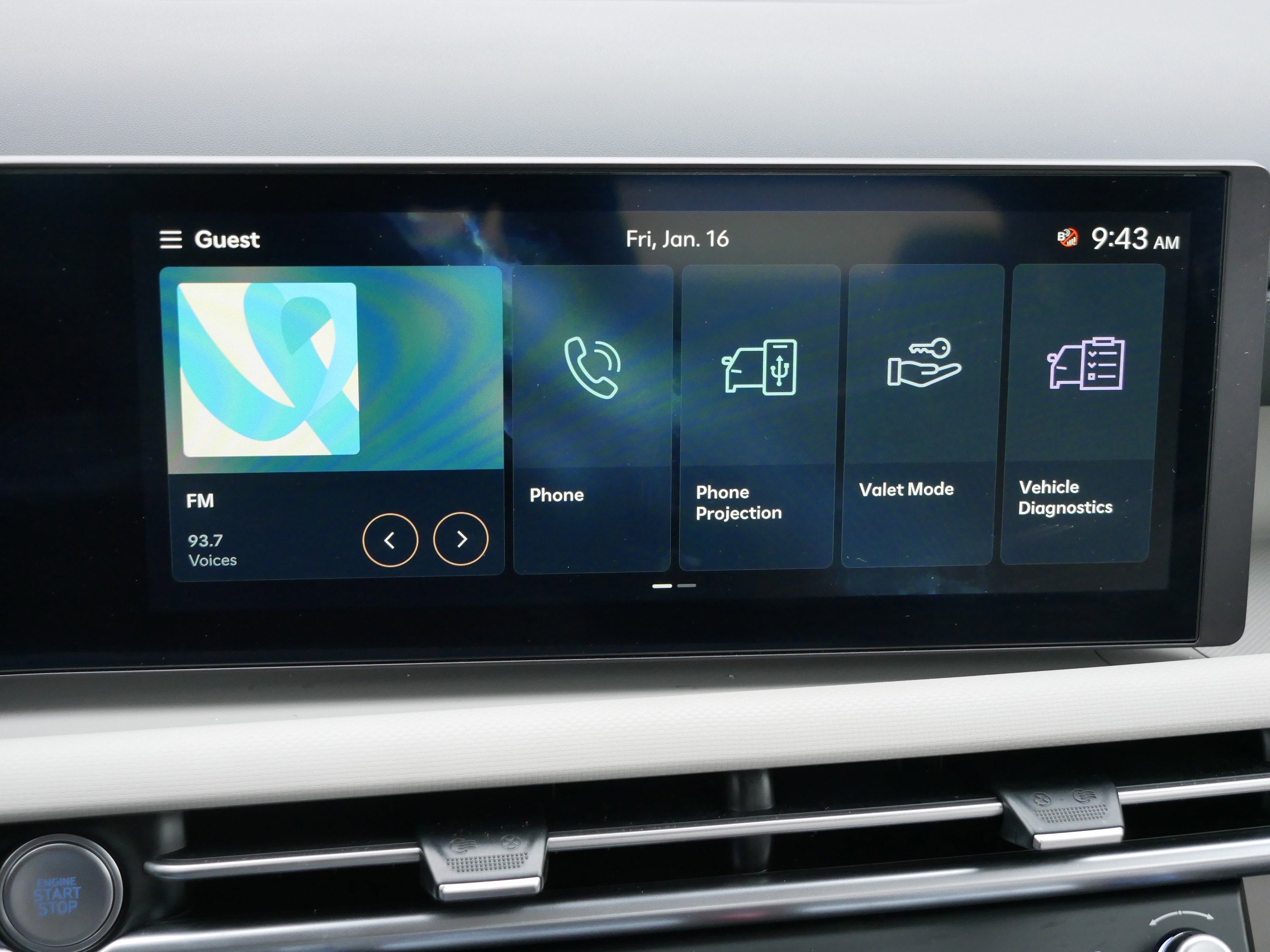 Certified 2025 Hyundai Tucson SE image 22