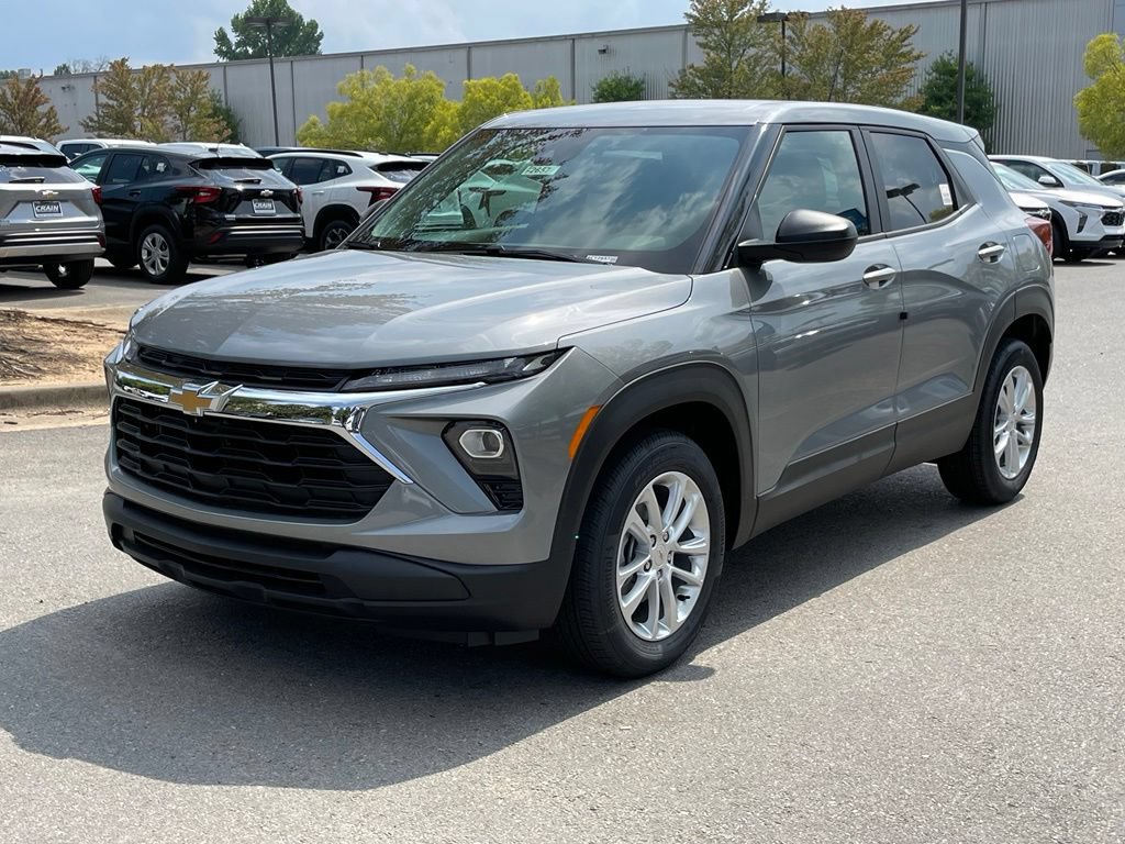 New 2026 Chevrolet TrailBlazer LS w/ LS Convenience Package FWD image 3