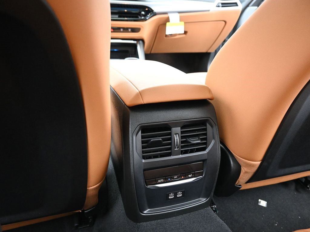 New 2025 BMW 330i xDrive Sedan w/ M Sport Package image 13