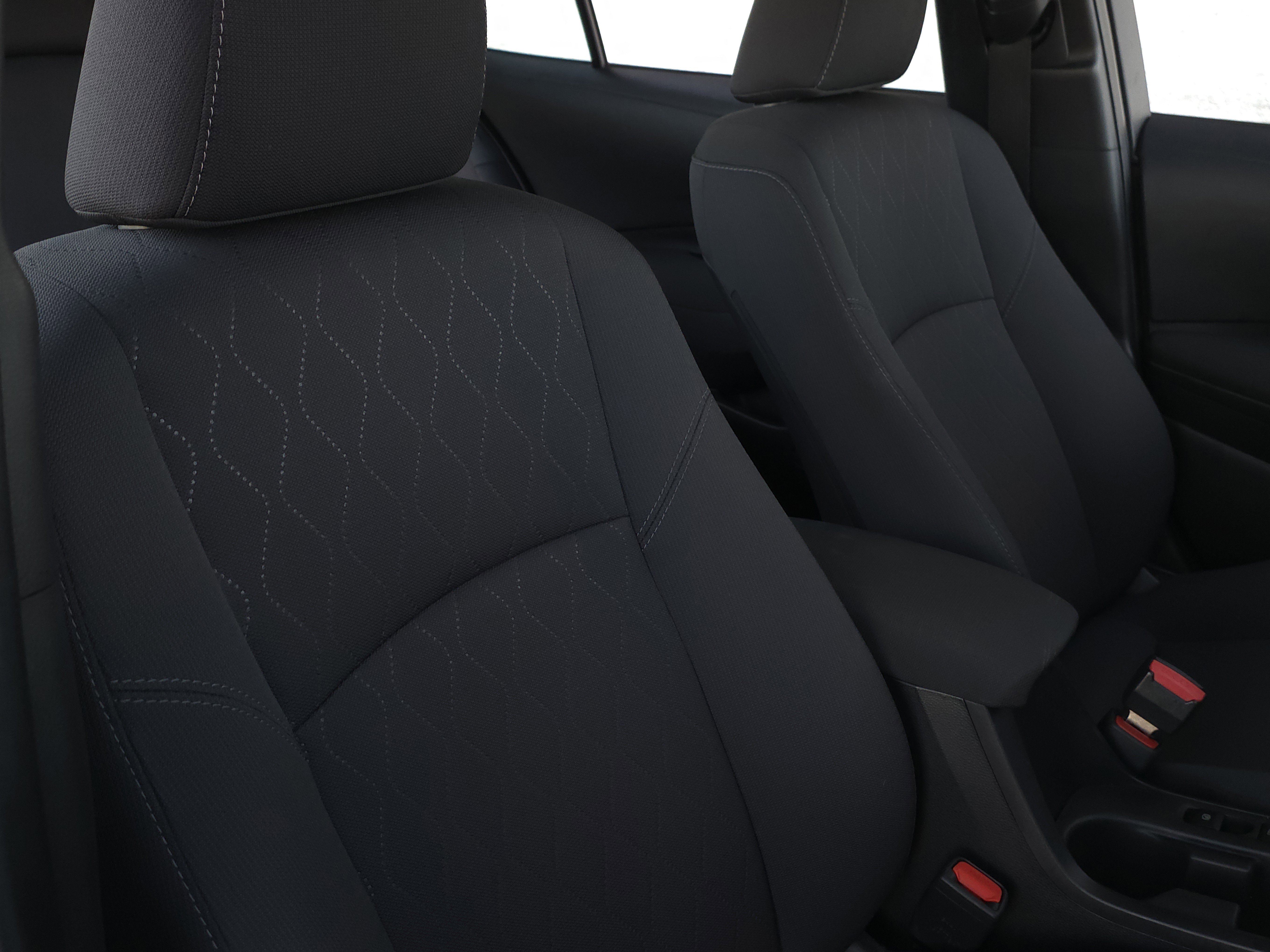 Used 2023 Toyota Corolla LE image 25