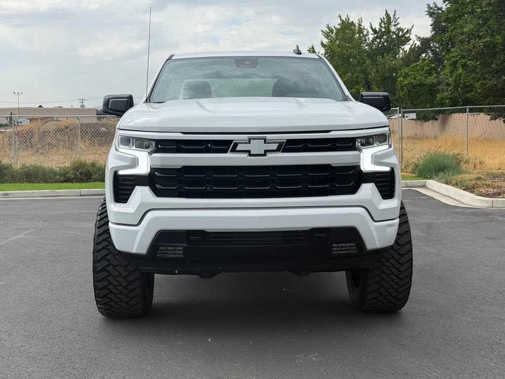 Used 2023 Chevrolet Silverado 1500 RST w/ Z71 Off-Road Package AWD/4WD image 5