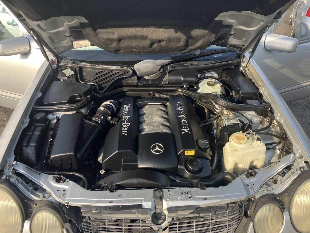Used 1999 Mercedes-Benz E 430 Sedan image 35