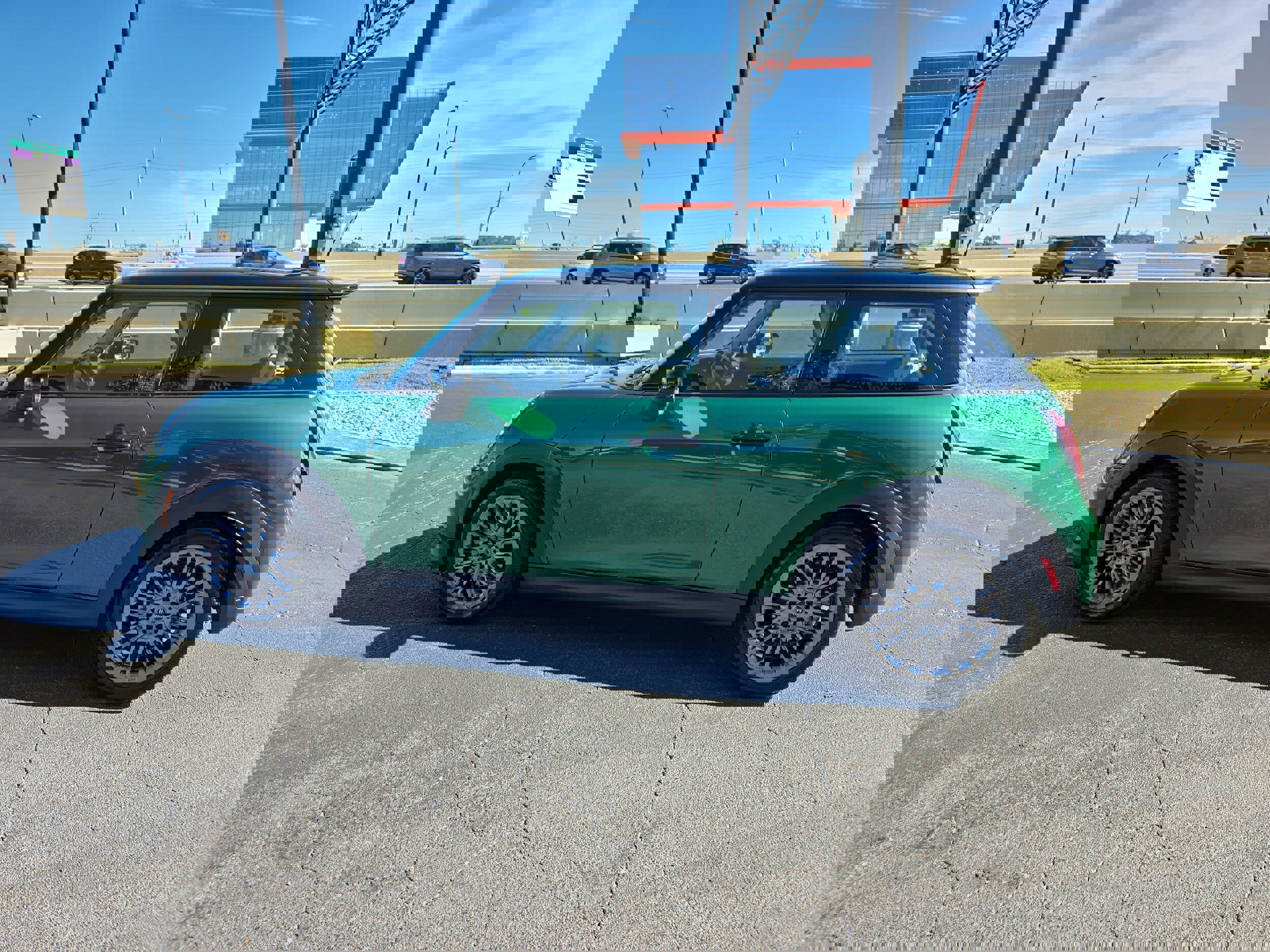 Certified 2025 MINI Cooper S image 5