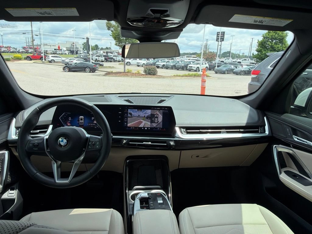 Used 2025 BMW X1 xDrive28i w/ Technology Package AWD/4WD image 28