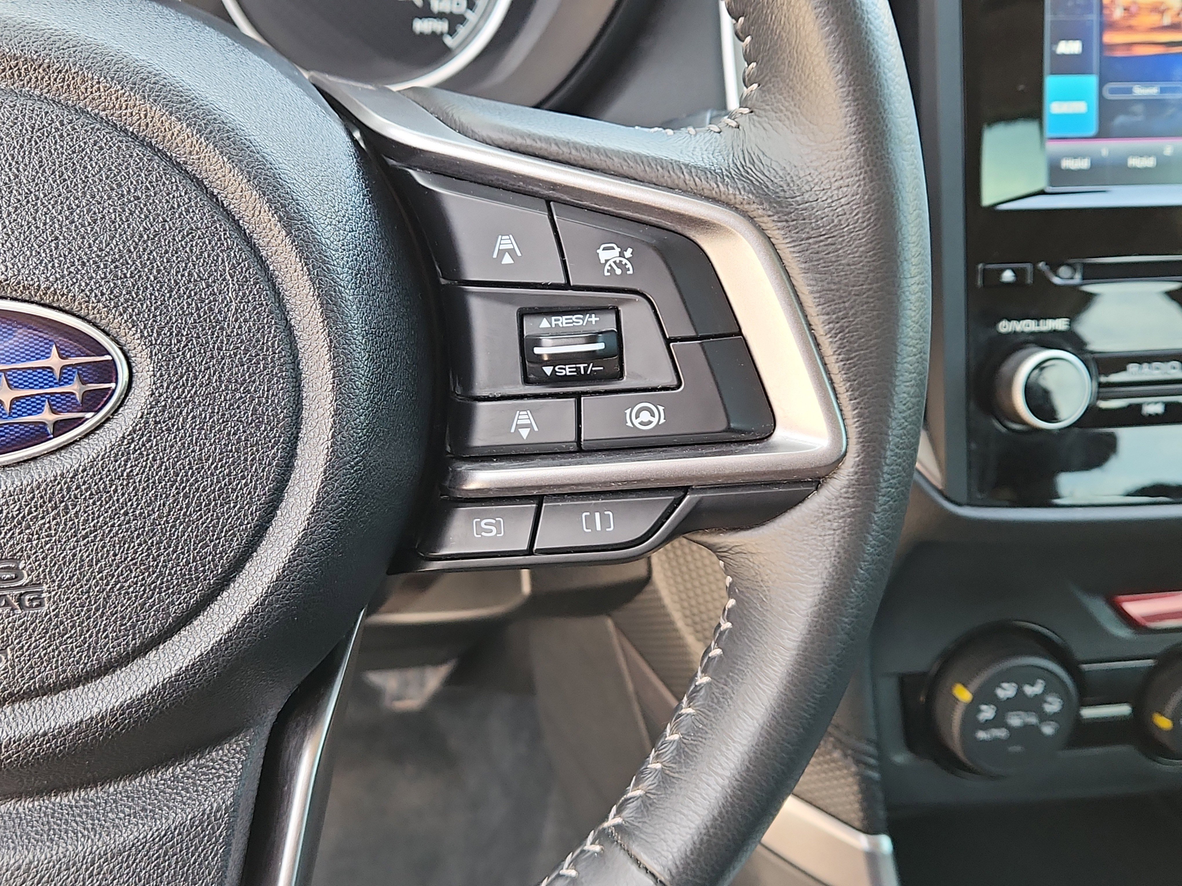 Used 2022 Subaru Forester Premium image 17