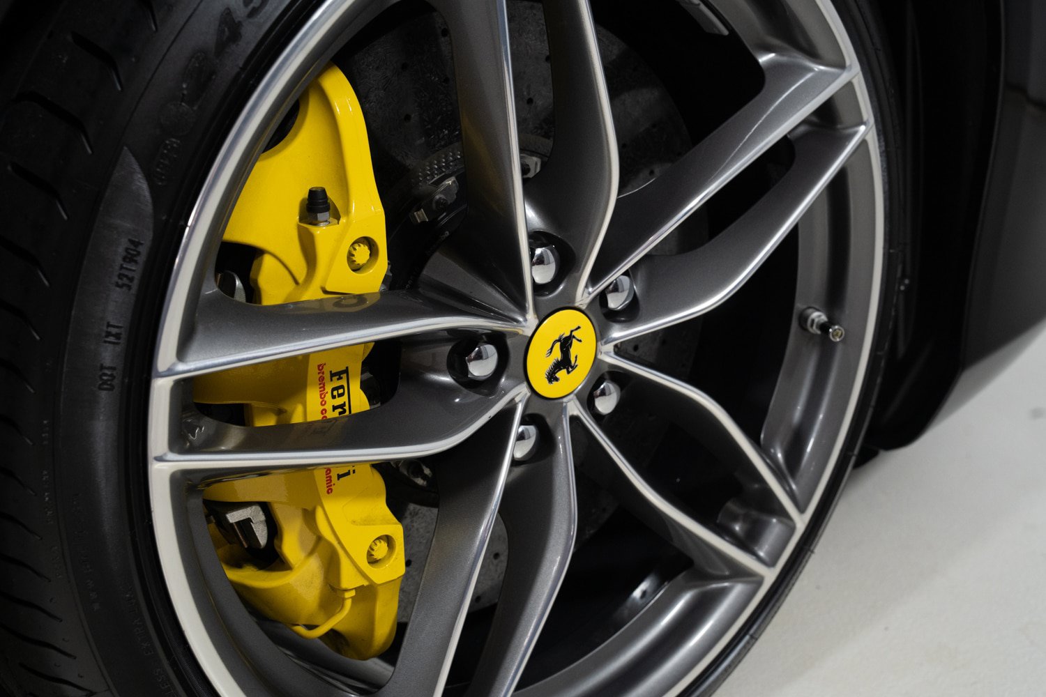 Certified 2017 Ferrari 488 Spider RWD image 42