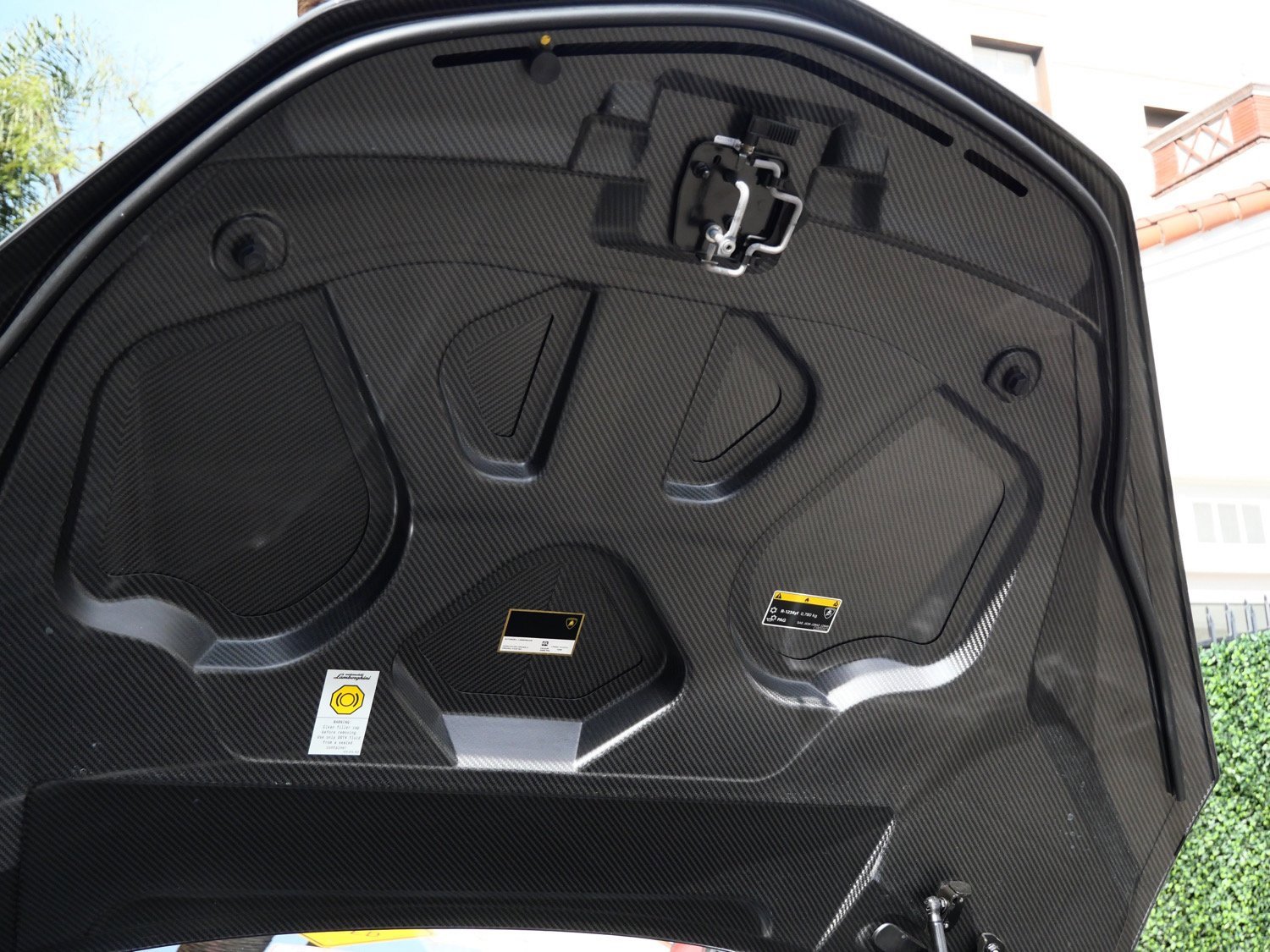 Used 2024 Lamborghini Revuelto image 31