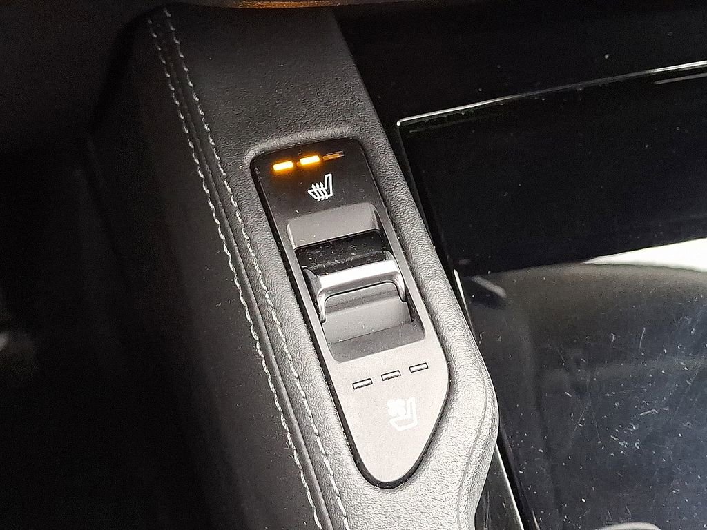 Used 2022 Kia Telluride EX w/ EX Premium Package image 16