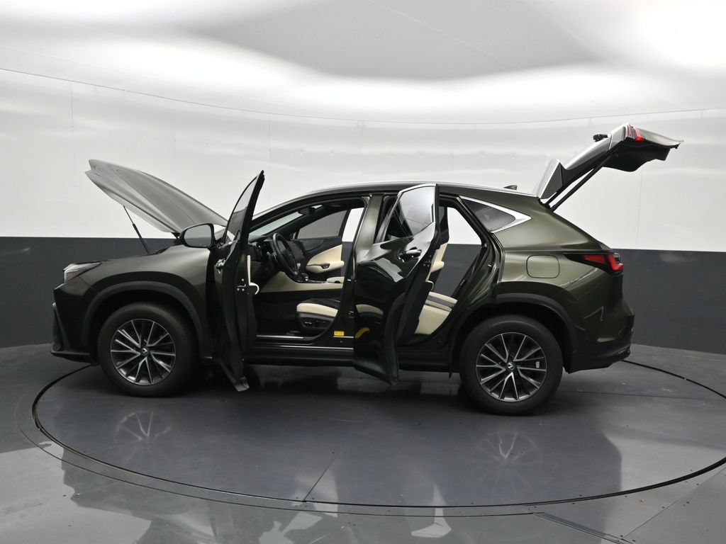 Used 2024 Lexus NX 250 FWD image 34