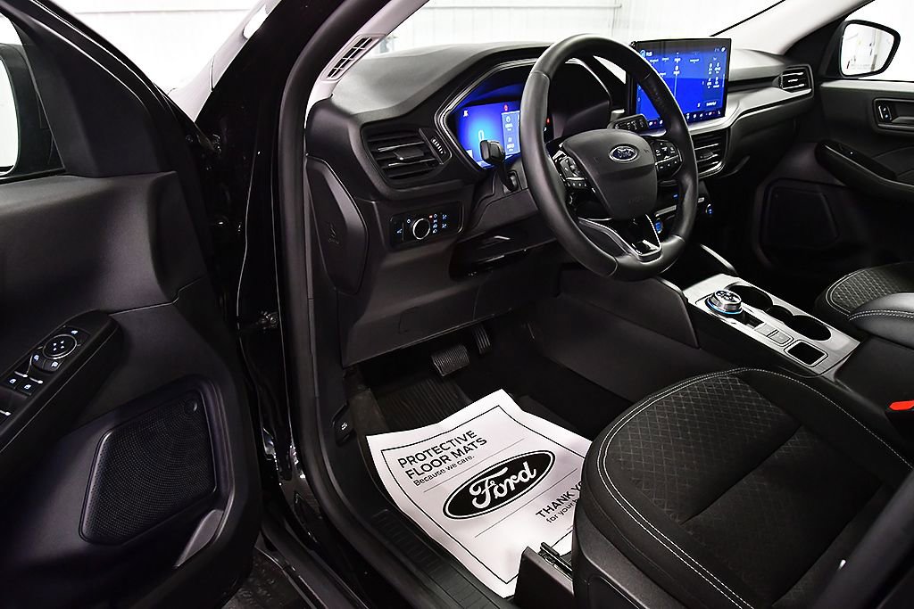 Used 2024 Ford Escape Active w/ Tech Pack #1 image 16