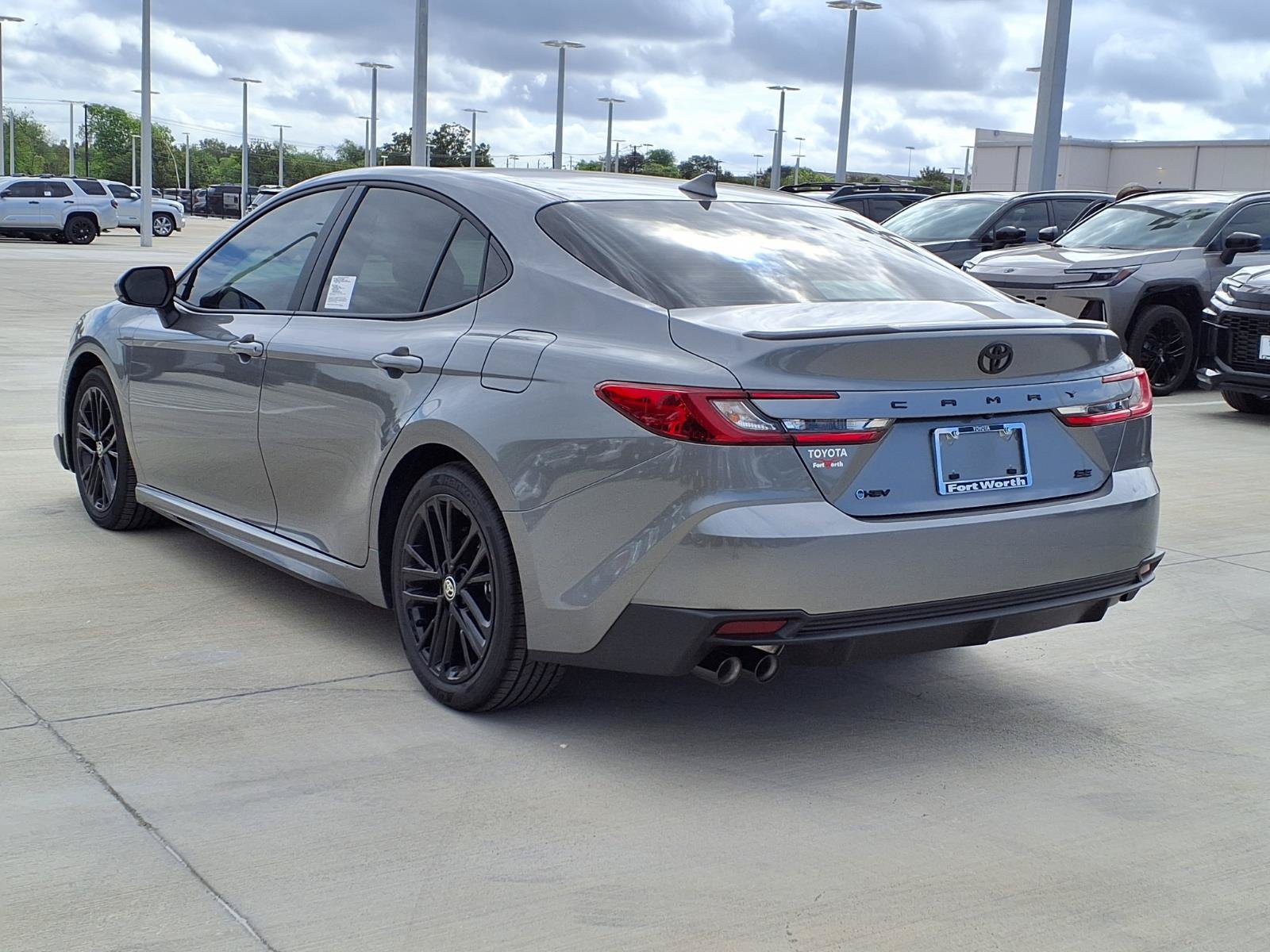 New 2026 Toyota Camry SE w/ Convenience Package FWD image 7