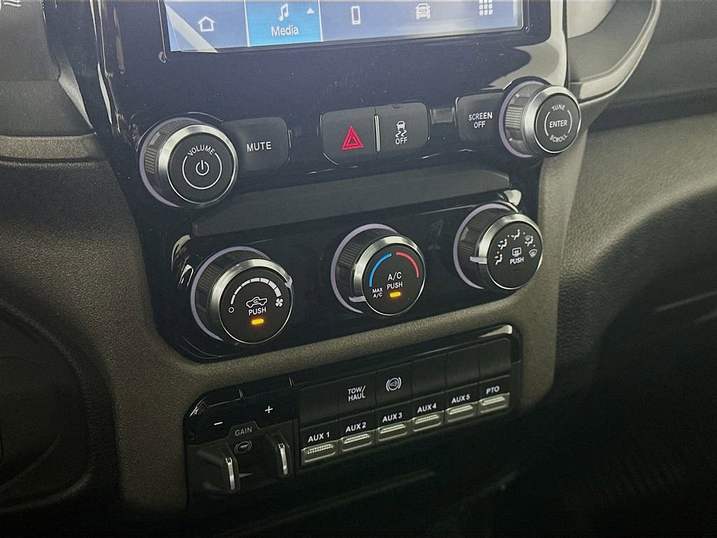 New 2026 RAM 5500 Tradesman w/ Chrome Appearance Group image 15