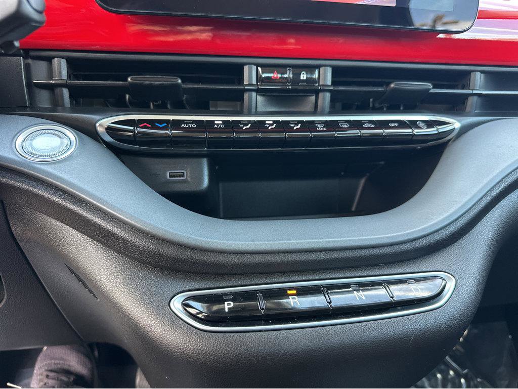 Used 2024 FIAT 500 e (RED) image 24