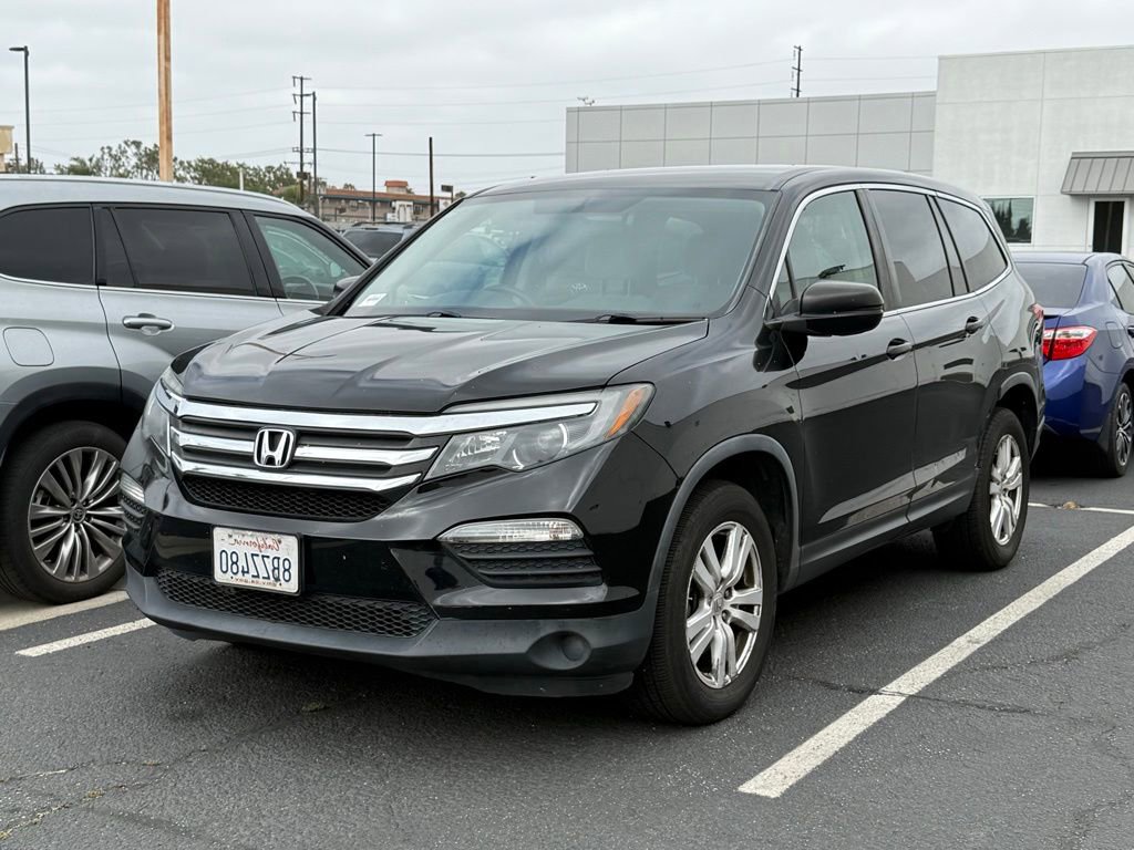 Used 2018 Honda Pilot LX image 3