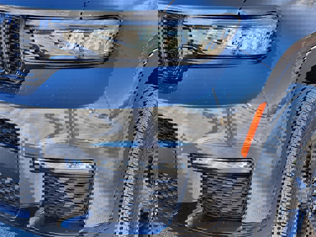 New 2025 Jeep Grand Cherokee L Limited w/ Black Appearance Package image 7