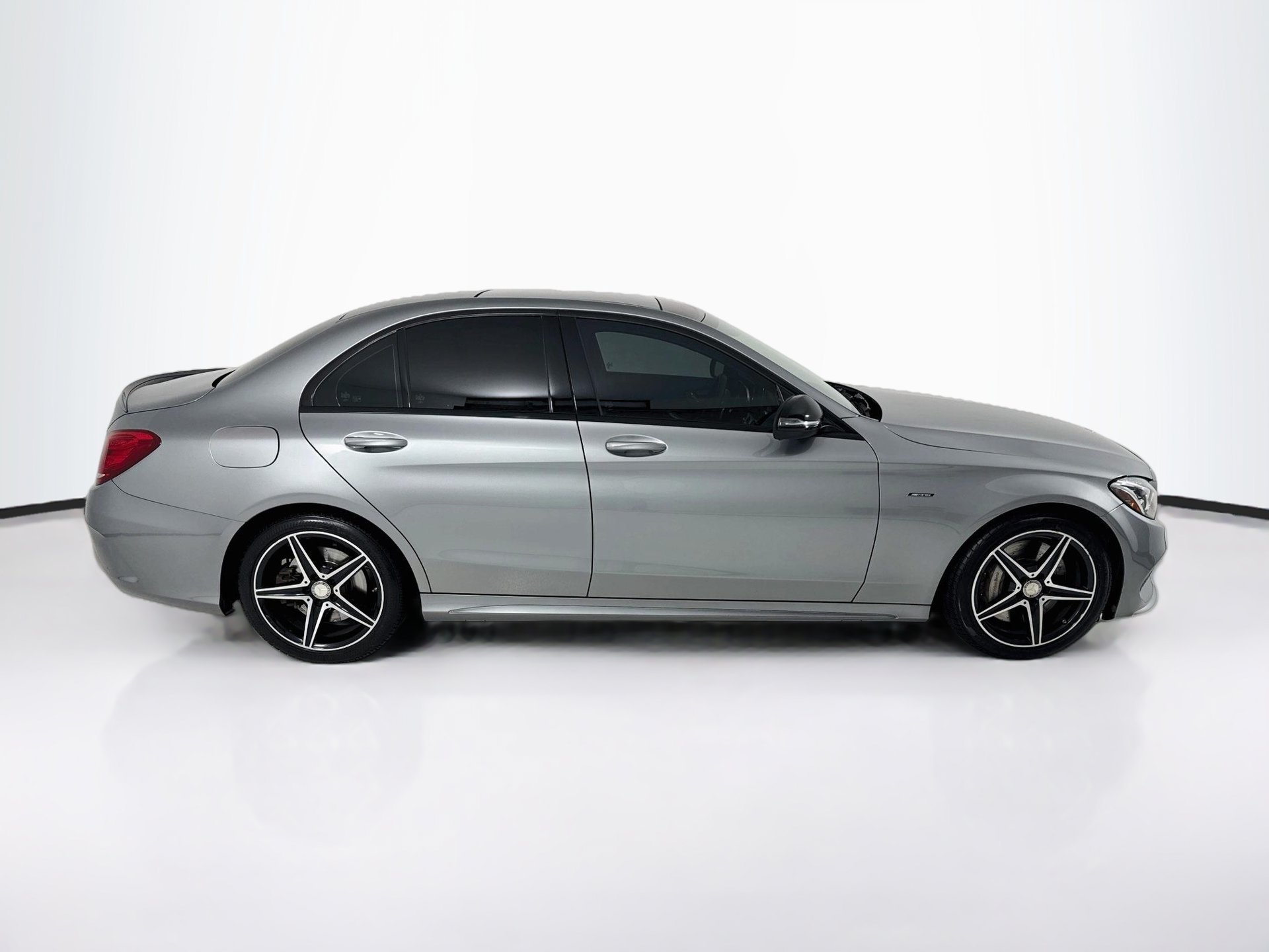 Used 2016 Mercedes-Benz C 450 AMG image 9