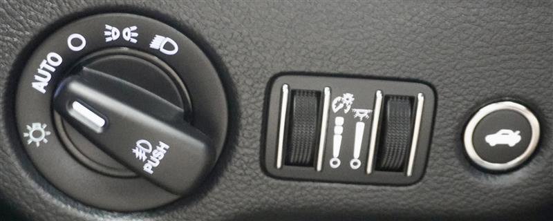 Used 2016 Dodge Charger R/T w/ Plus Group image 19