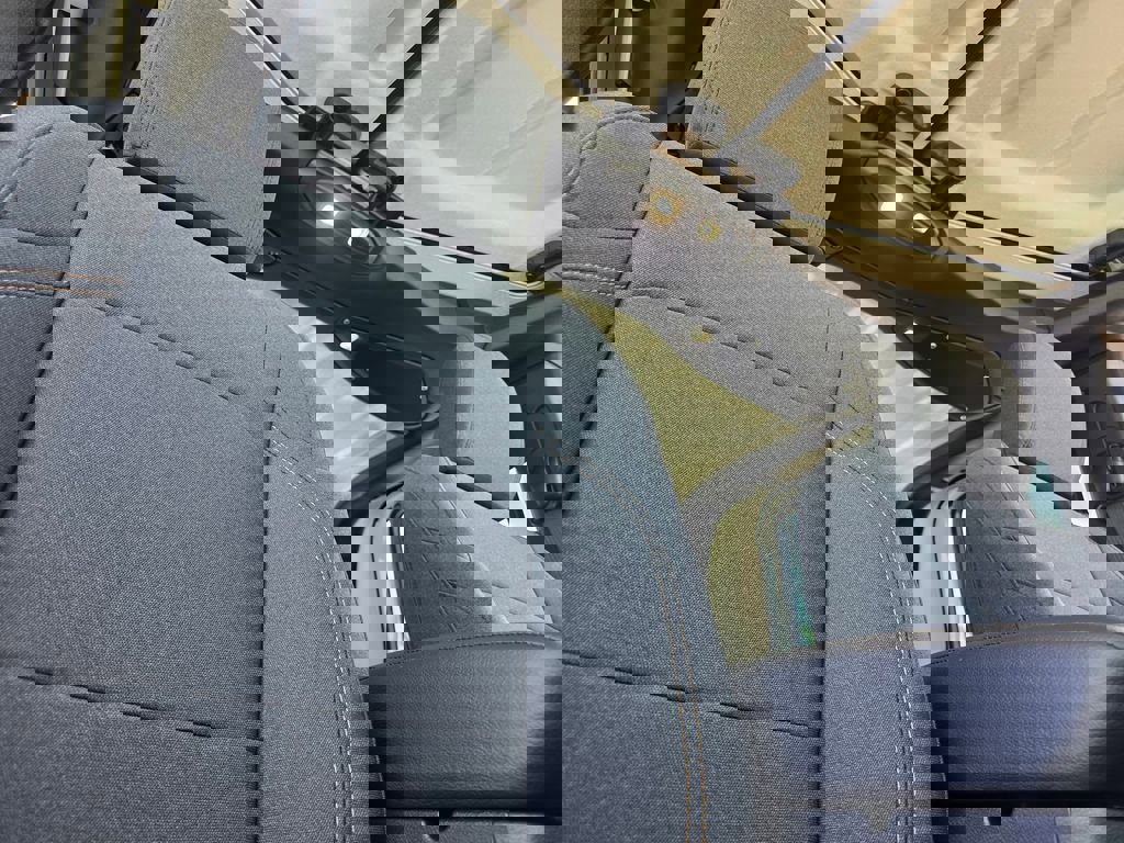 New 2026 Jeep Gladiator Sport image 14