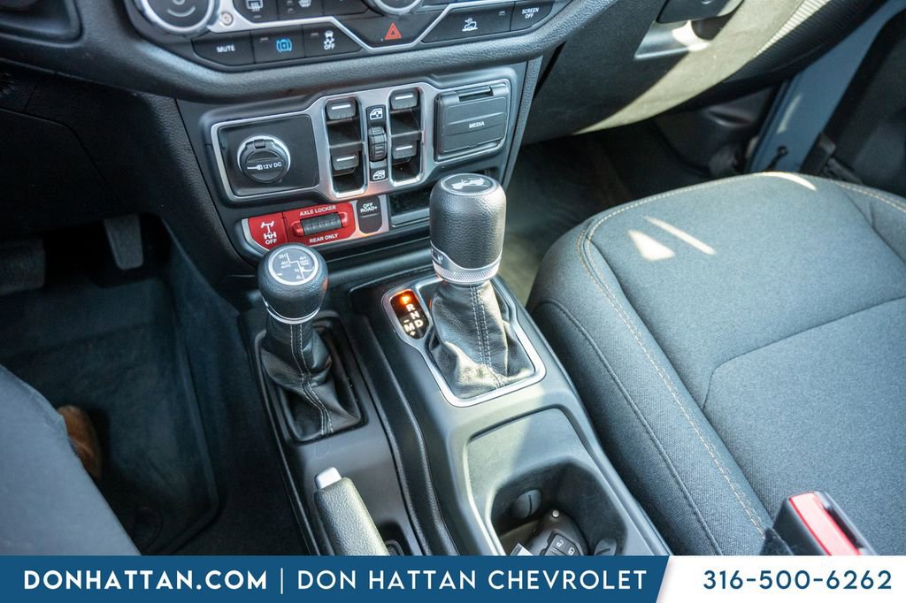 Used 2024 Jeep Wrangler Unlimited image 15