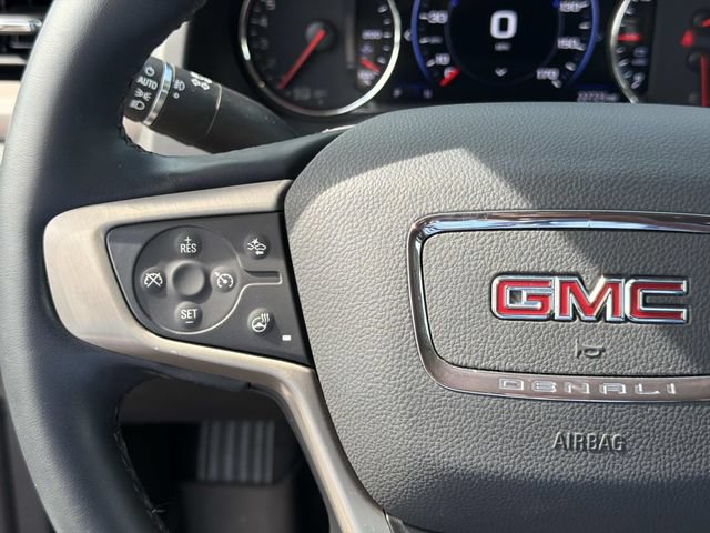 Used 2023 GMC Acadia Denali w/ Denali Ultimate Package FWD image 29