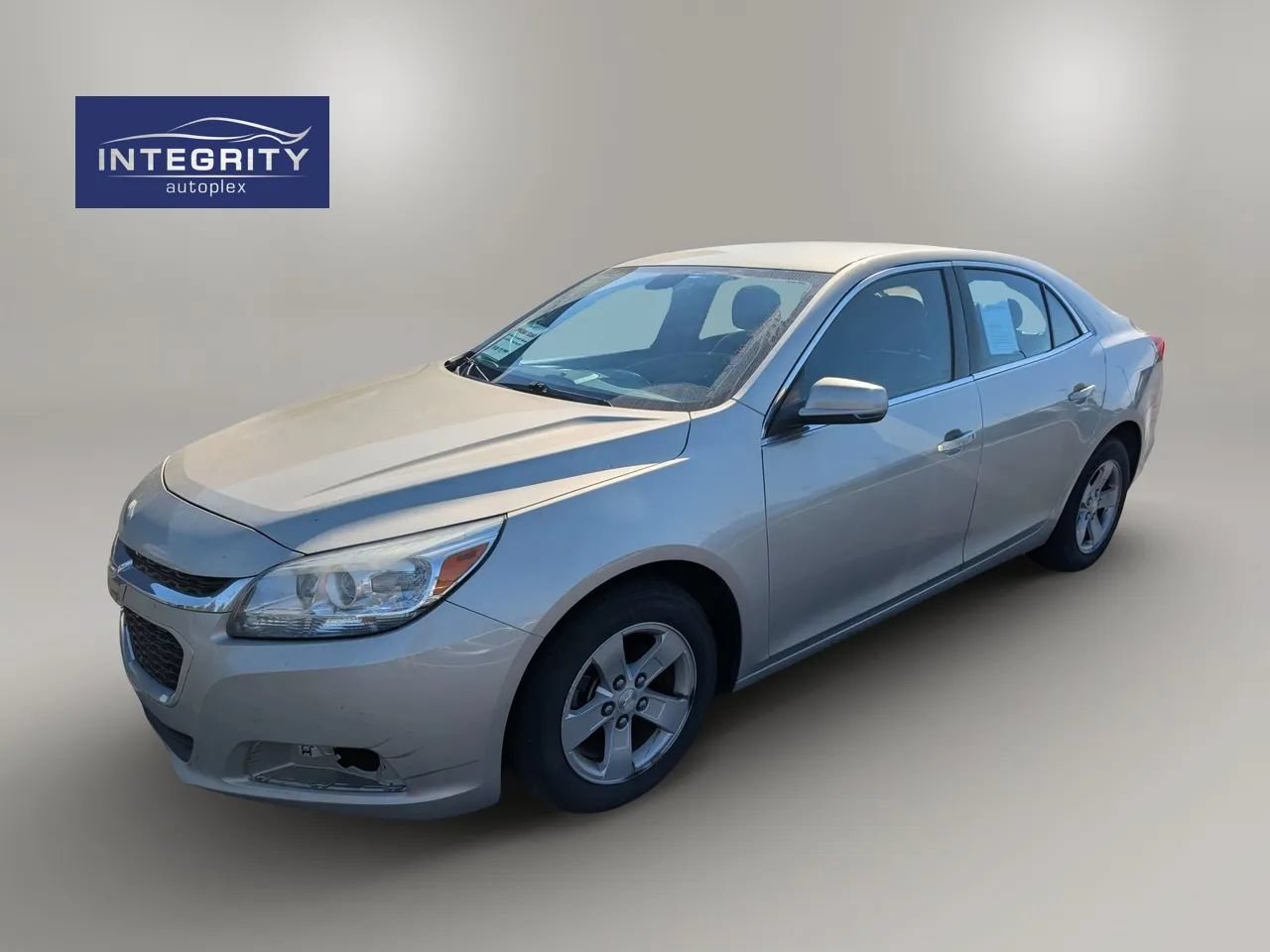 Used 2016 Chevrolet Malibu LT FWD image 1