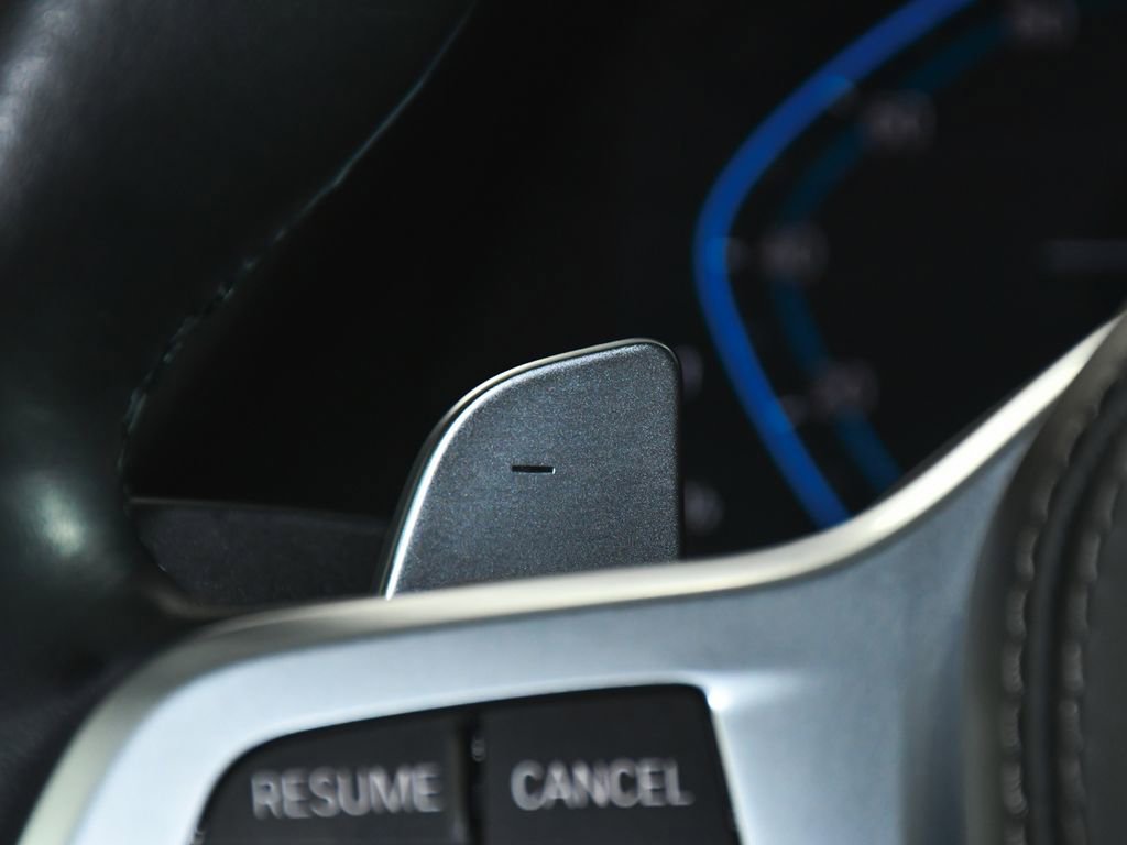 Used 2022 BMW X6 xDrive40i w/ Executive Package image 41