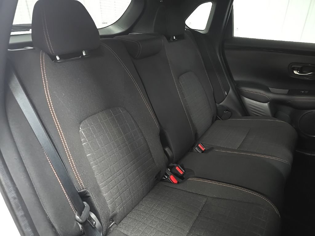 Used 2025 Honda HR-V Sport image 16