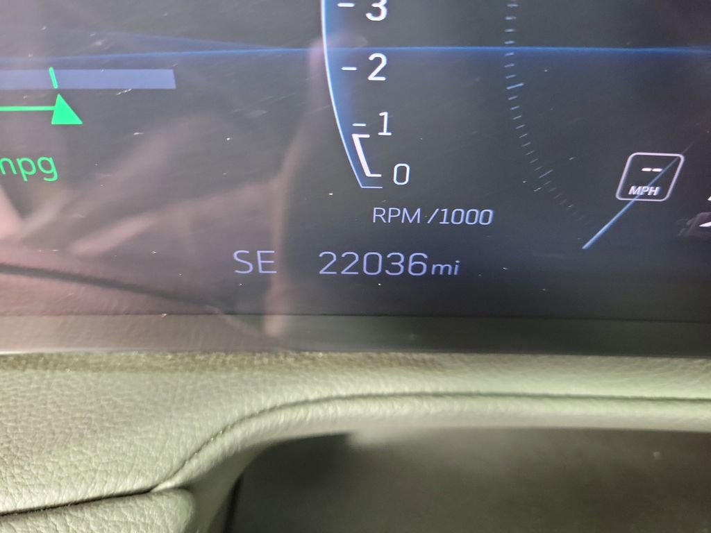 Certified 2025 Cadillac XT4 Premium Luxury image 24