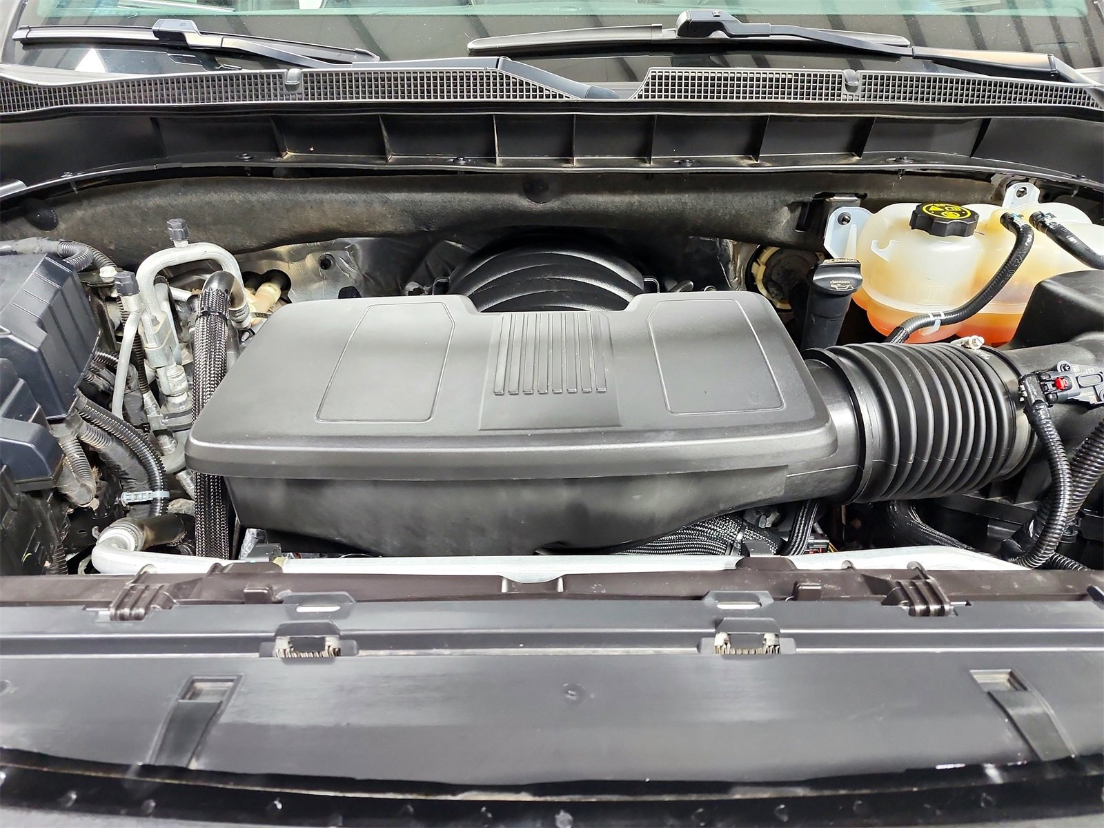 Used 2024 Chevrolet Tahoe Premier image 15