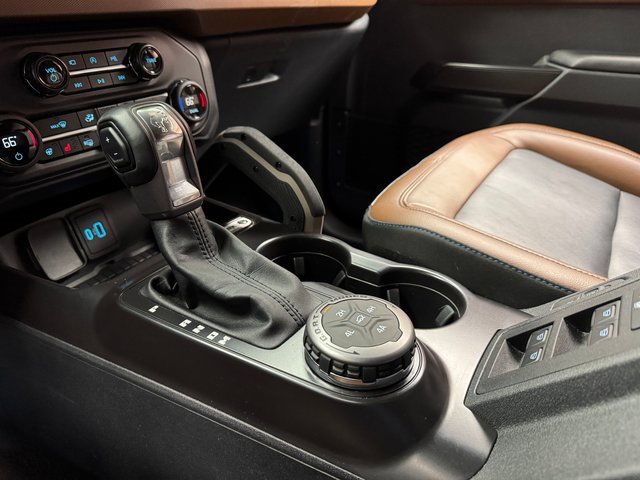 Used 2024 Ford Bronco Outer Banks w/ Sasquatch Package image 18