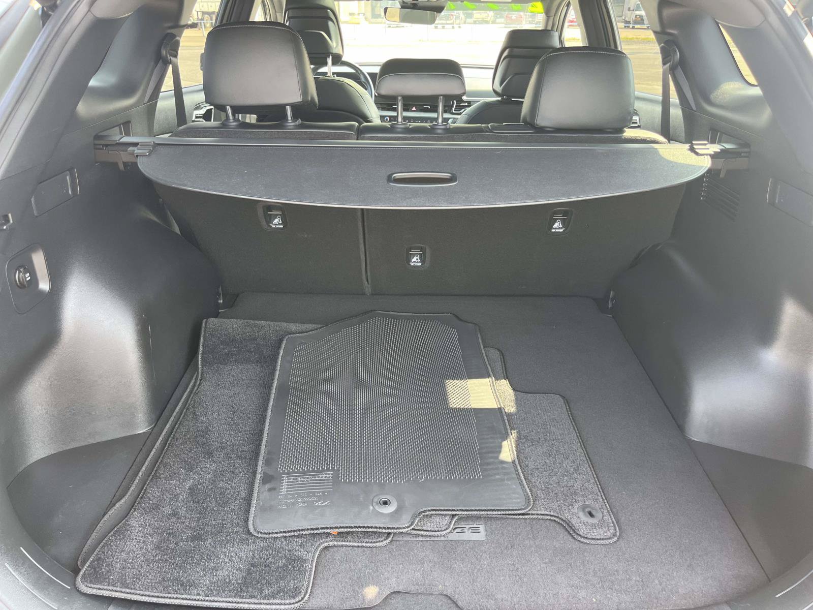 Used 2024 Kia Sportage X-Line w/ X-Line Premium Package AWD/4WD image 8