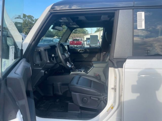 New 2025 Ford Bronco Badlands image 9