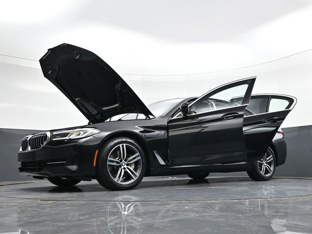 Used 2022 BMW 530i xDrive w/ Premium Package AWD/4WD image 41