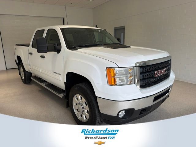 Used 2011 GMC Sierra 3500 SLE w/ SLE Preferred Package AWD/4WD image 1