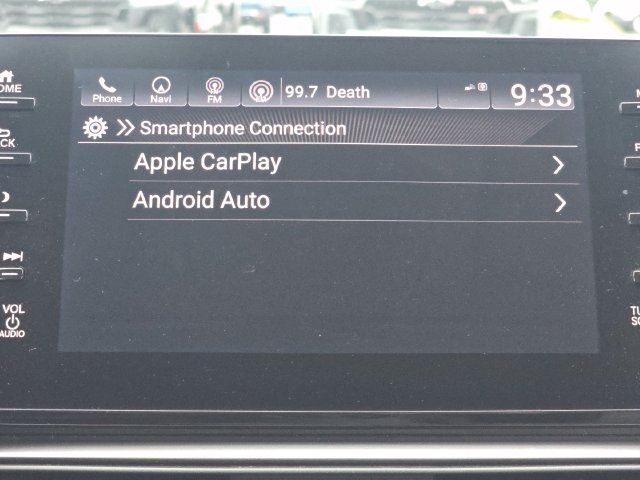 Used 2018 Honda Accord Touring image 6
