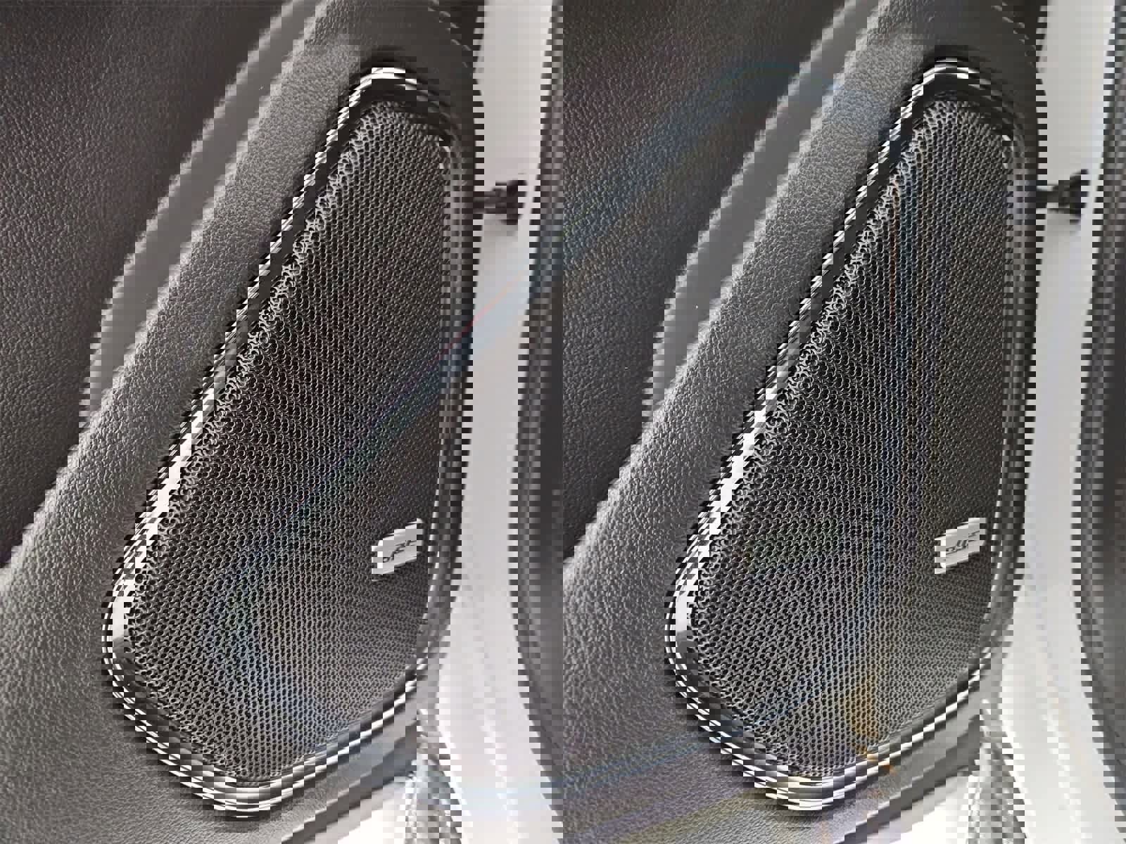 Used 2017 GMC Yukon XL SLE w/ HD Trailering Package image 30