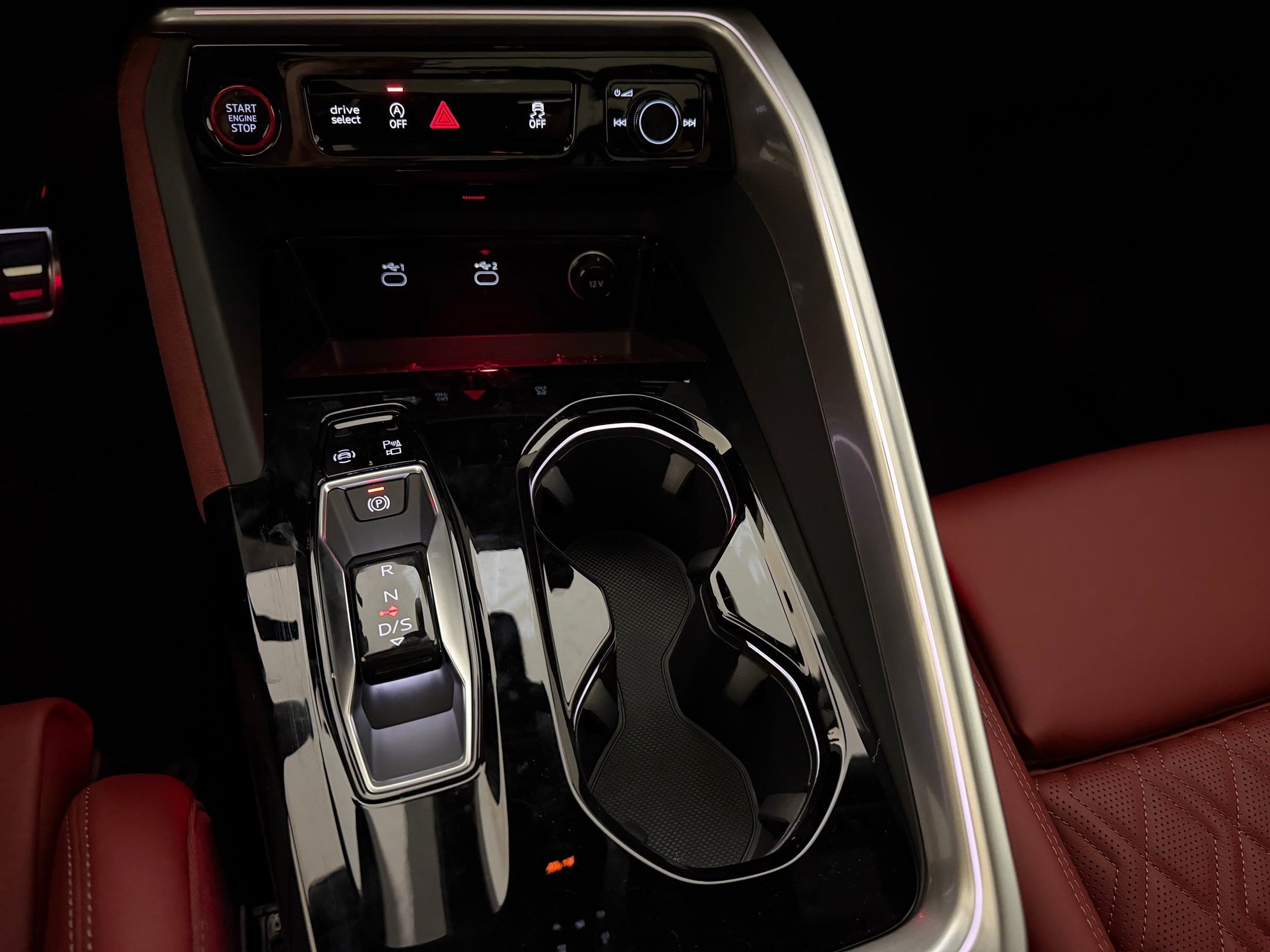 New 2026 Audi SQ5 Premium Plus AWD/4WD image 17