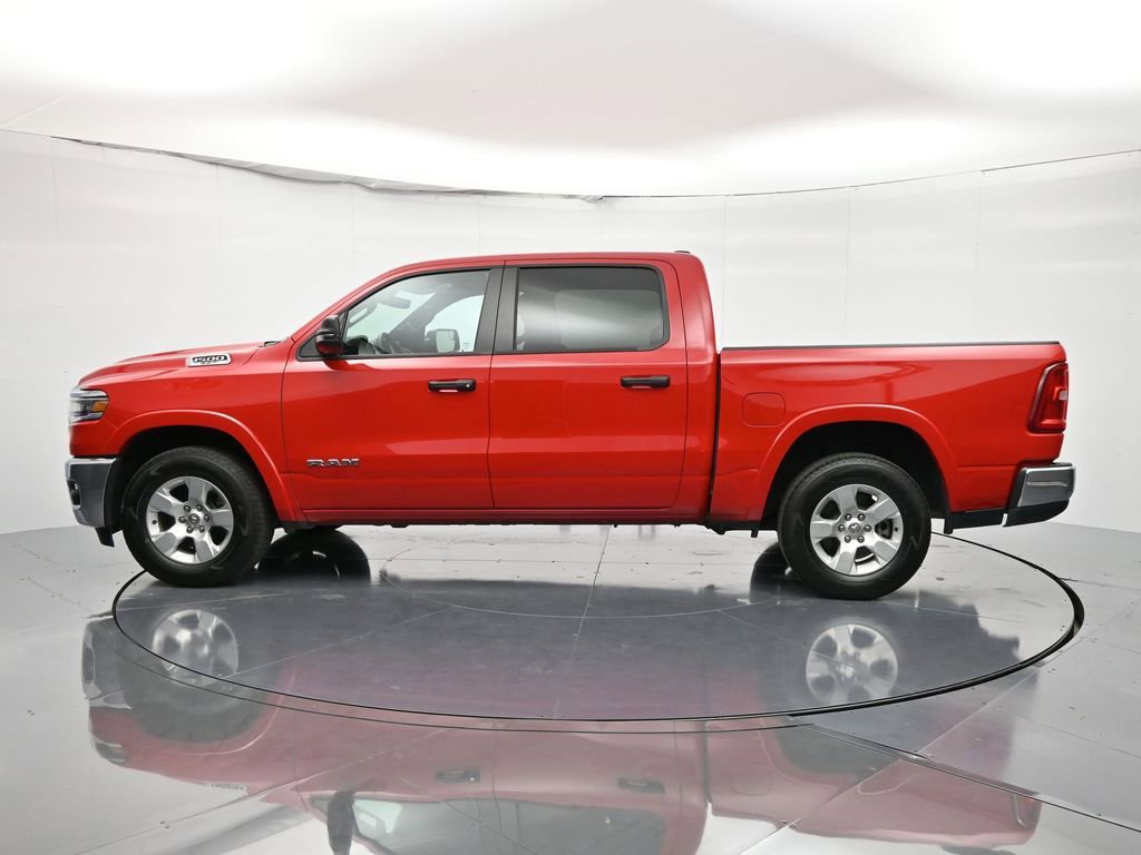 Used 2025 RAM 1500 Big Horn AWD/4WD image 8