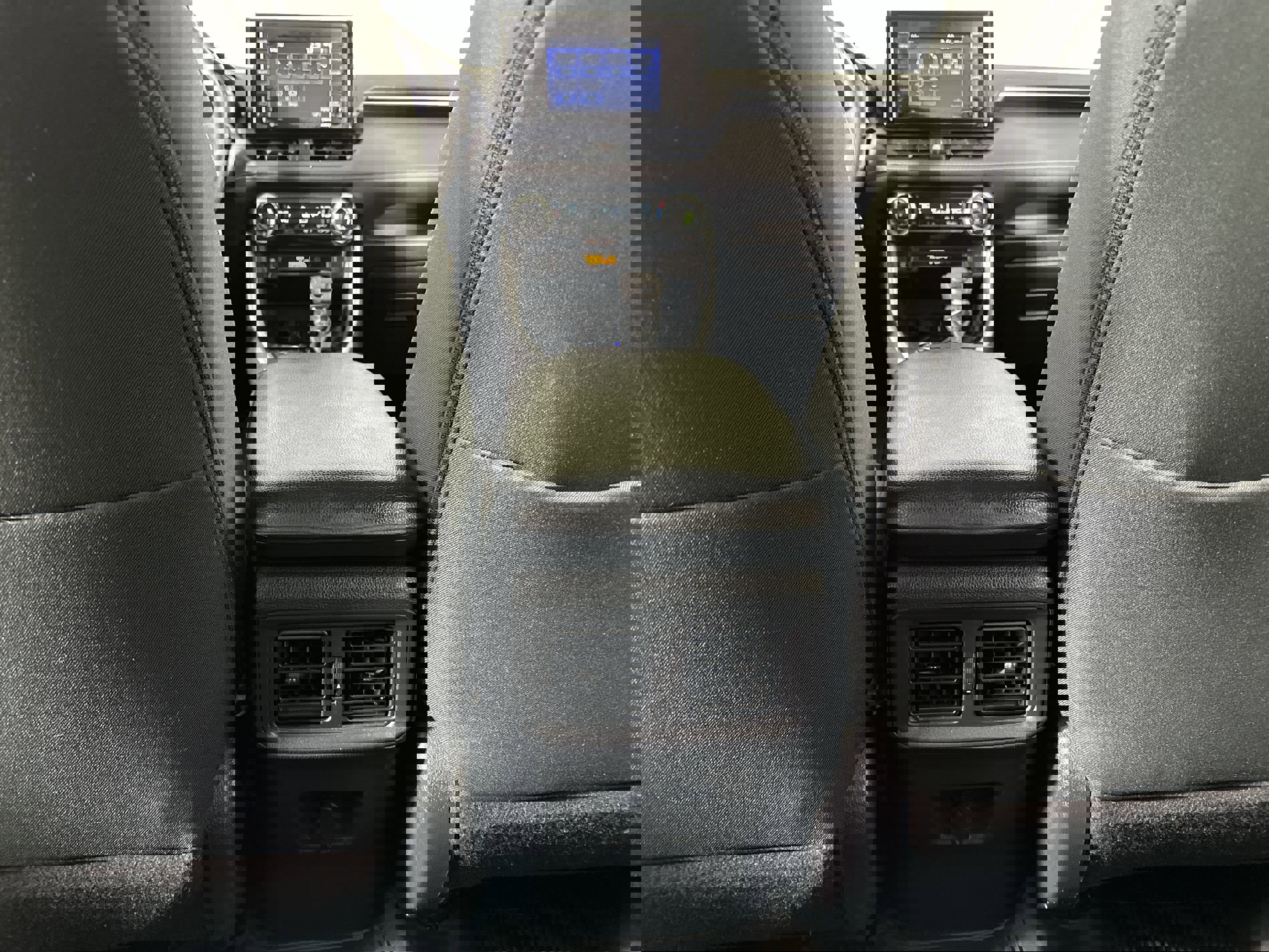 Used 2021 Toyota RAV4 LE image 58